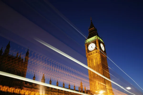 Palast von Westminster bei Nacht — Stockfoto