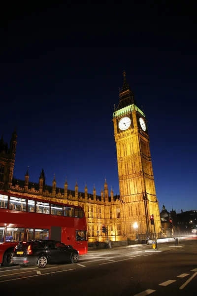 Palast von Westminster bei Nacht — Stockfoto