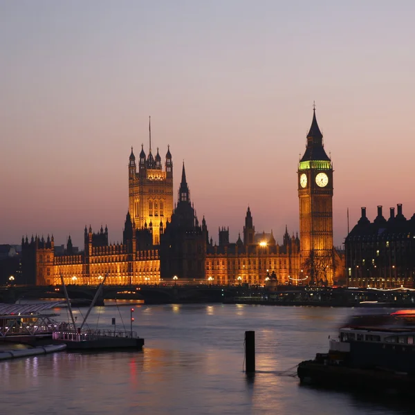 Palais de Westminster au crépuscule — Photo