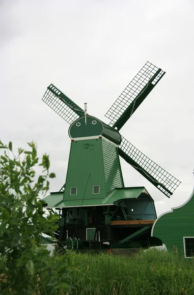 Ветряные мельницы Заансе-Шанса — стоковое фото