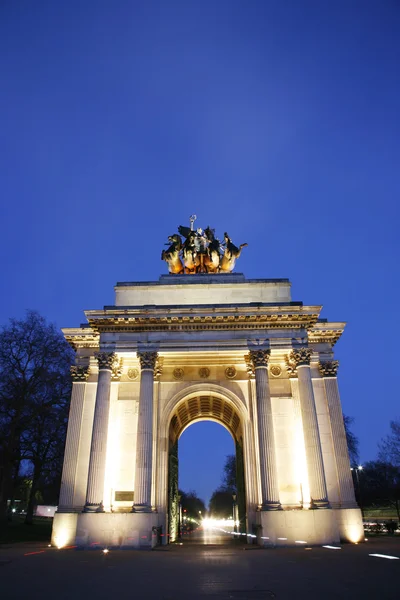 De wellington arch's nachts — Stockfoto