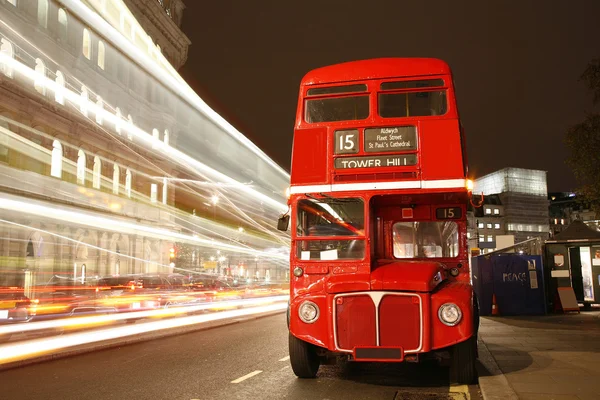 Główny autobus trasa Londyn — Zdjęcie stockowe