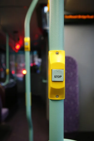 Botão de paragem de autocarro — Fotografia de Stock