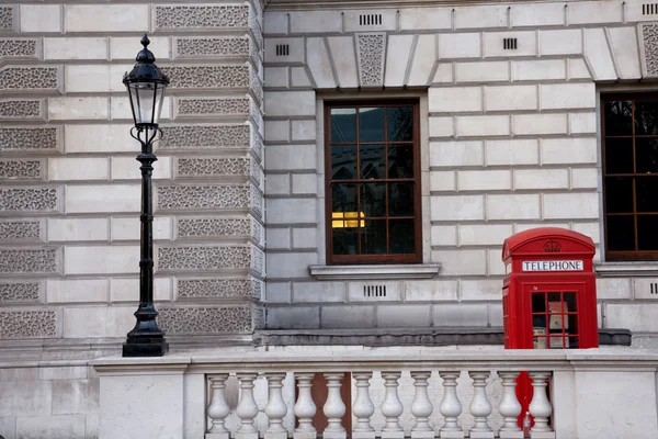 Λονδίνο, κόκκινο τηλεφωνικό θάλαμο — Φωτογραφία Αρχείου