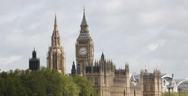 London Panorama, Westminsterského paláce, big ben a centrální věž — Stock fotografie