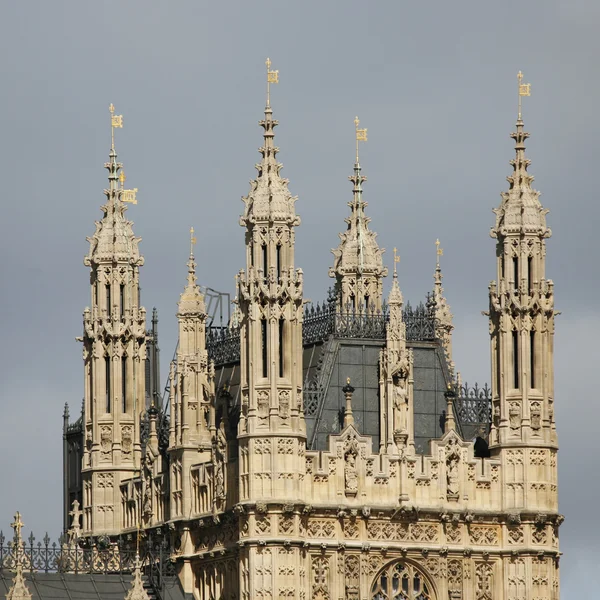 Victoria Tower seen from South Bank — Stock Photo, Image
