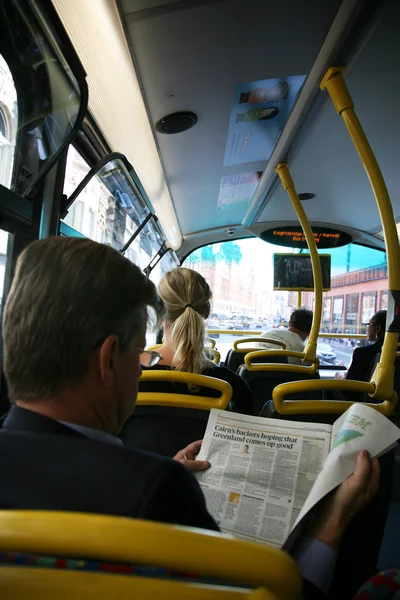 London Bus Commuter — Stockfoto