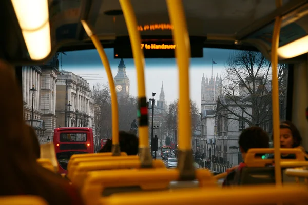 Londra şehir otobüs iç — Stok fotoğraf