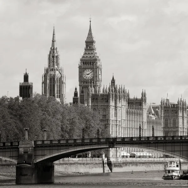 London Panorama, Westminsterského paláce, big ben a victoria tower — Stock fotografie