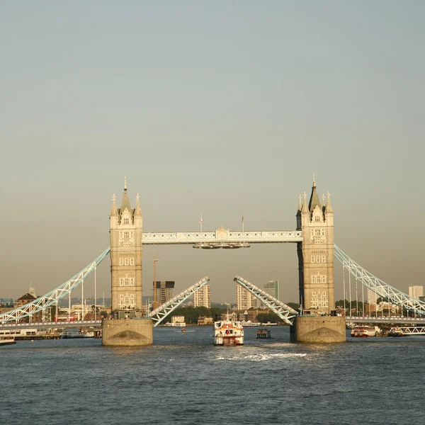 Puente torre — Foto de Stock