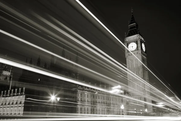 Palacio de Westminster por la noche — Foto de Stock