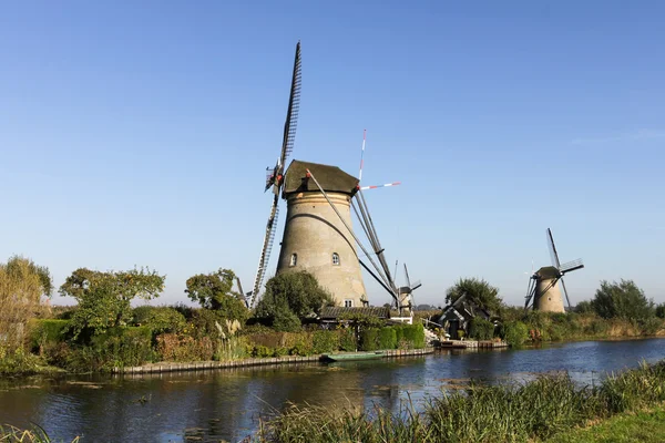 Kinderdijk Moulins à vent aux Pays-Bas — Photo