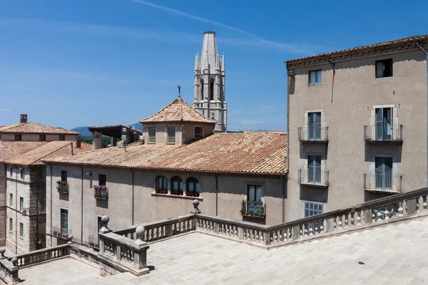 Staré město Girona ve Španělsku — Stock fotografie