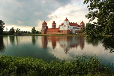 View Mir castle clipart