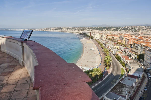 A costa em Nice a partir de Castle Hill — Fotografia de Stock