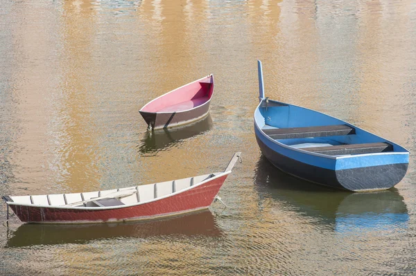 Three Boats in Harbor — Stock Photo, Image