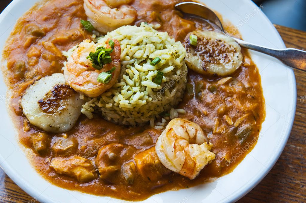 Gumbo with Chicken, Seafood & Sausage — Stock Photo © wallaceweeks 11968697