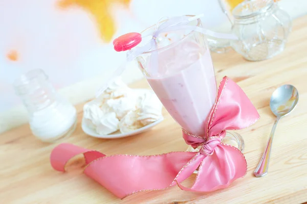 Fresh raspberry smoothie — Stock Photo, Image