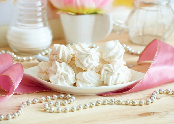 White meringue — Stock Photo, Image
