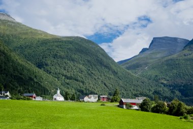 Norveç, güzel dağ manzarası