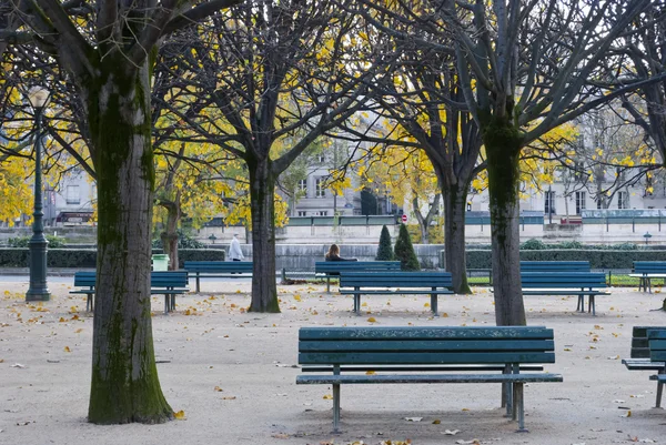 Torget jean xxiii trädgård, paris — Stockfoto