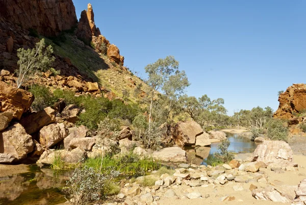 Naturaleza salvaje en Simpsons Gap, Territorio del Norte, Australia — Foto de Stock