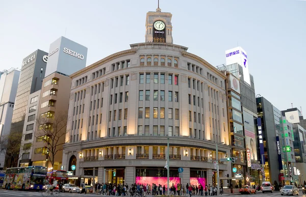 WAKO store in Ginza shopping district, Tokyo, Japan — Stockfoto