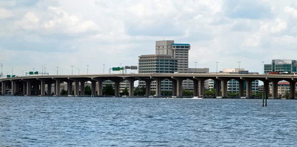 Jacksonville Florida Riverside Skyline e Ponte — Fotografia de Stock