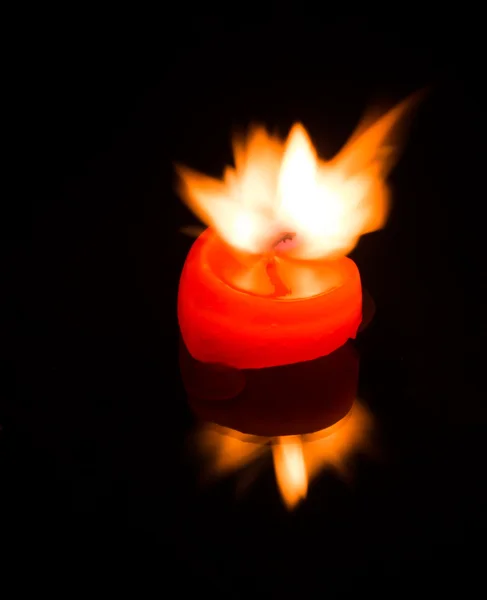 Plamene od srdce svíčka — Stock fotografie