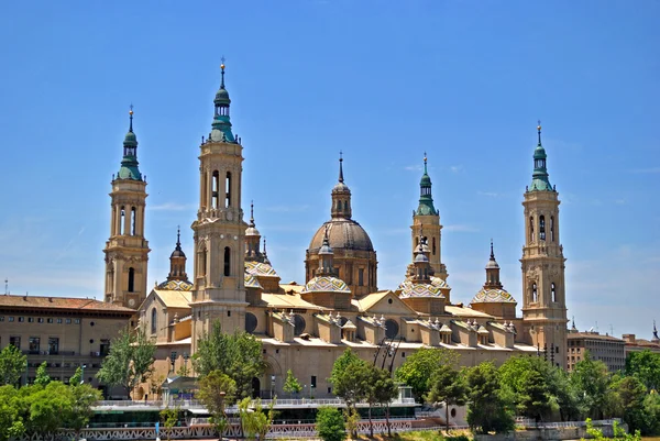 The Basilica–Cathedral of Our Lady of the Pillar — Stock Photo, Image