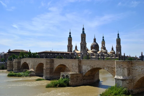 Zaragoza dönüm noktası — Stok fotoğraf