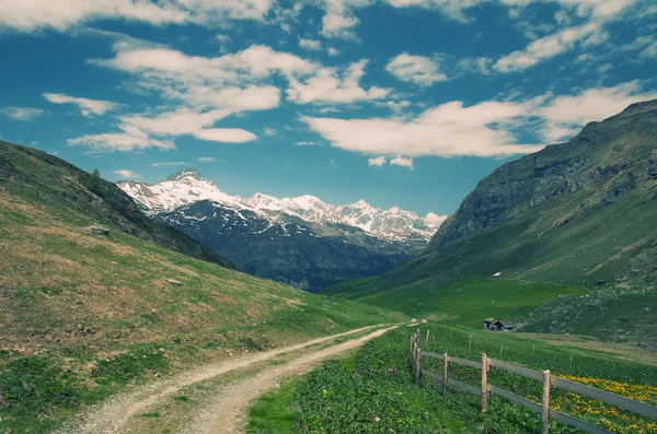 Lindas paisagens alpinas — Fotografia de Stock
