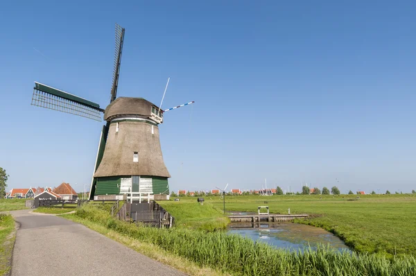 stock image Katwoude wind mill, in Volendam