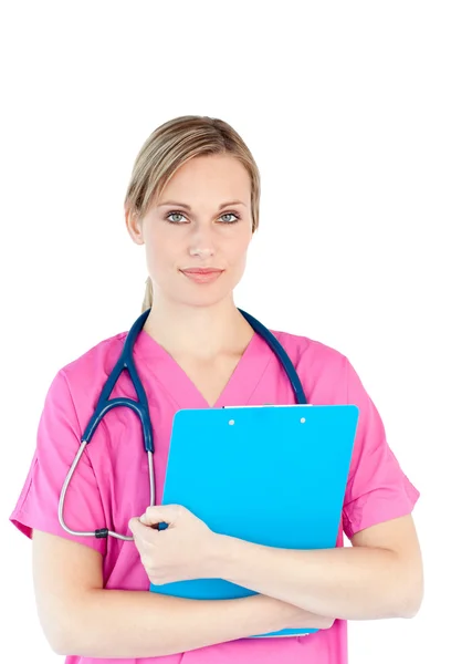 Enfermeira confiante contra fundo branco — Fotografia de Stock