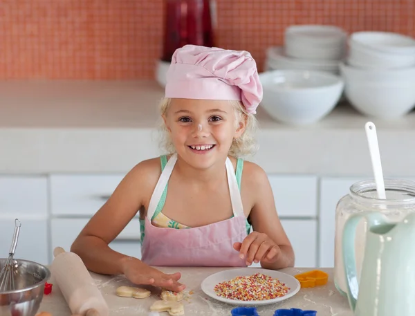 Girl baking cookies — Stock Photo, Image