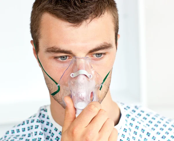 Portrait of an attractive patient with a mask — Stock Photo, Image