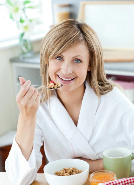 Cute woman having breakfast — Stock Photo, Image