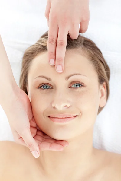 Simper woman having a massage — Stock Photo, Image