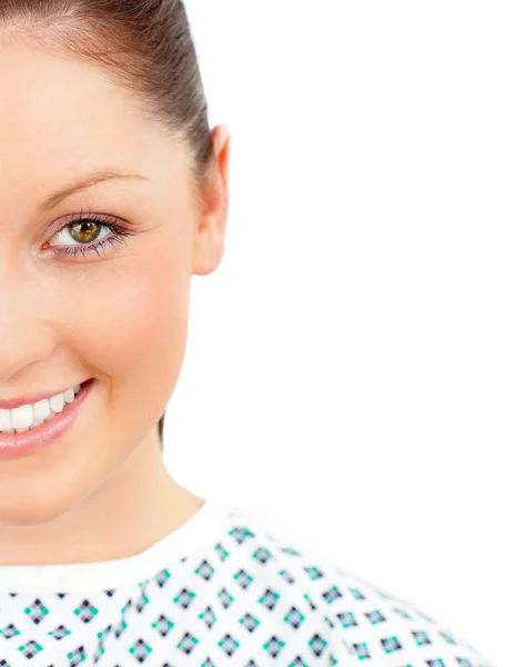 Close-up de uma paciente sorridente olhando para a câmera — Fotografia de Stock