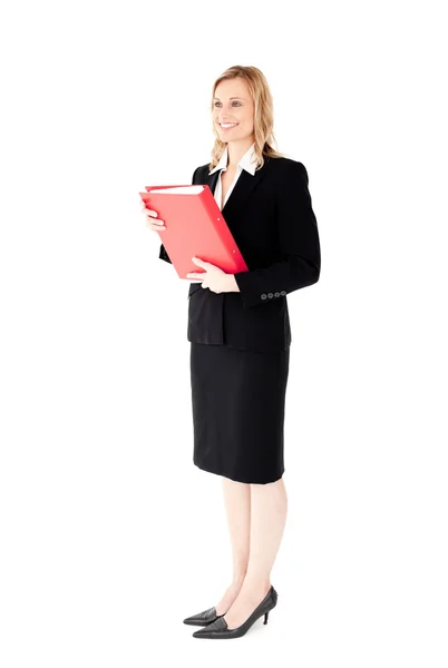 Uśmiechnięta kobieta trzymając czerwony folder — Zdjęcie stockowe