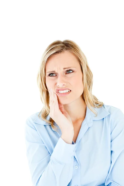 Удрученная деловая женщина с зубной болью — стоковое фото