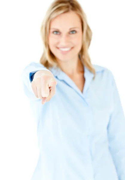 Heldere jonge zakenvrouw weergegeven met een vinger naar de camera: — Stockfoto