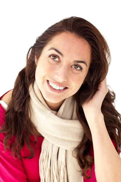 Bella donna ispanica indossa una sciarpa — Foto Stock
