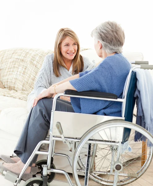 Seniors friends talking together — Stock Photo, Image