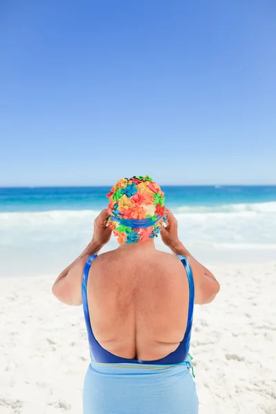 Senior woman in swimsuit — Stock Photo, Image