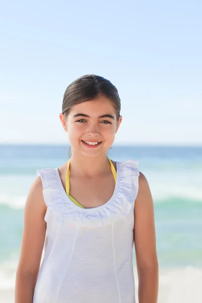 1 つのビーチの女の子 — ストック写真