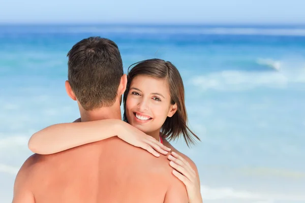 Gli amanti in spiaggia — Foto Stock