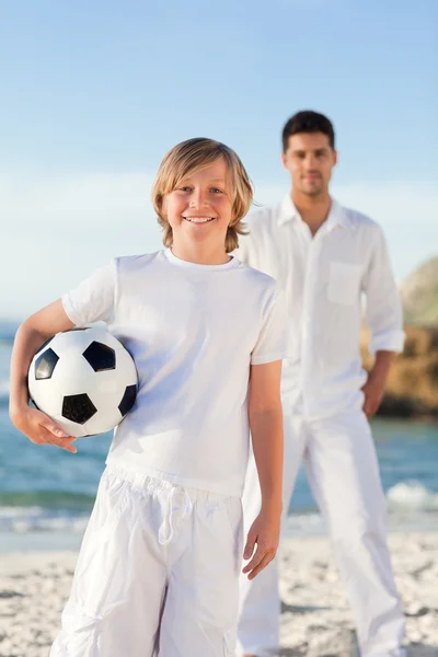 Father and his son on the beach — Stock Photo, Image
