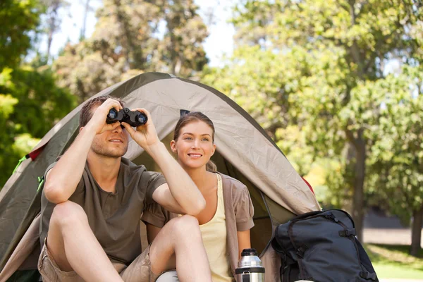 Par camping i parken — Stockfoto