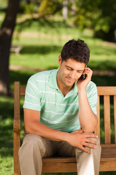 Young handsome man phoning — Stock Photo, Image
